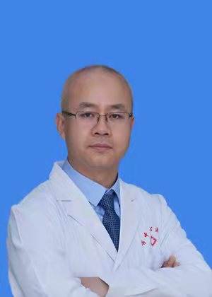 医疗美容科专家-缪国东.jpg